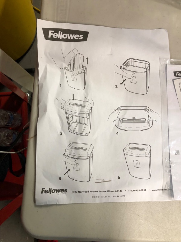 Photo 3 of **NEW/SEE NOTES** Fellowes 12C15 12 Sheet Cross-Cut Paper Shredder for Home and Office with Safety Lock 