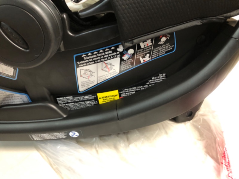 Photo 2 of **NEW/SEE NOTES**GRACO SnugFit 35 Elite Infant Car Seat Baby Car Seat with Anti Rebound Bar, Pierce