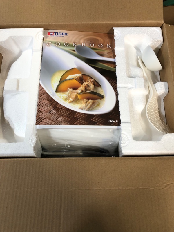 Photo 1 of *NEW* Tiger 10-Cup (Uncooked) Micom Rice Cooker with Food Steamer & Slow Cooker, White