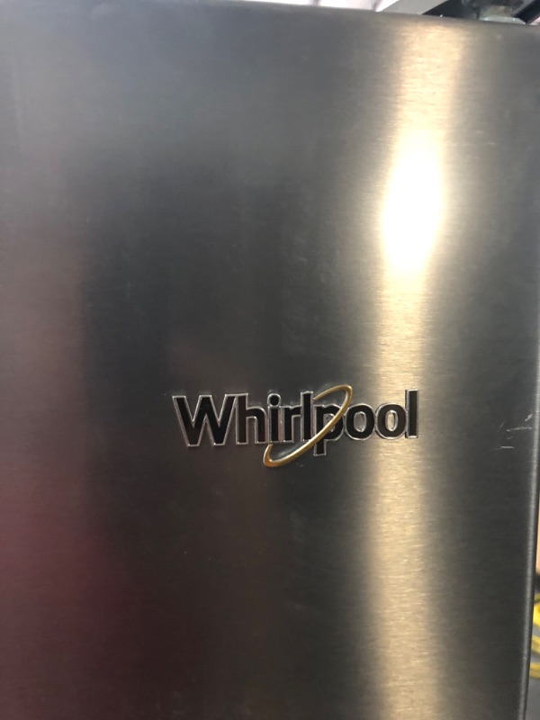 Photo 7 of **TESTED LIKE NEW**  WHIRLPOOL 33-inch Wide Top Freezer Refrigerator - 20 cu. ft. 