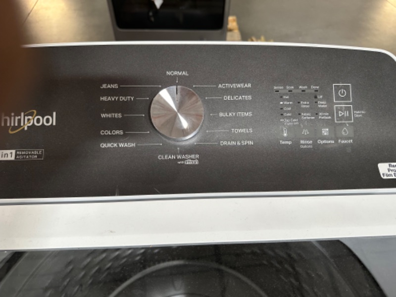 Photo 2 of 4.7–4.8 Cu. Ft. Top Load Washer with 2 in 1 Removable Agitator