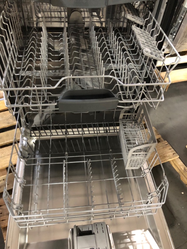 Photo 6 of BOSCH Series 100 Premium Dishwasher 24'' Stainless steel