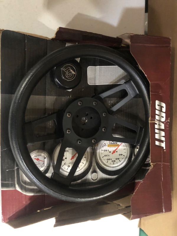 Photo 2 of Grant 414 Challenger Steering Wheel 13 1/2 Diameter Wheel with 3 Dish