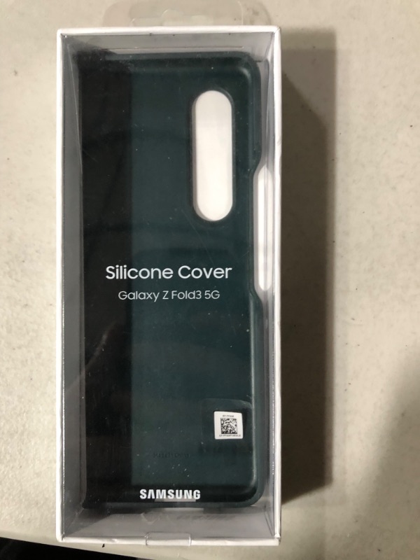 Photo 2 of **PHONE CASE  BUNDLE** Galaxy S20 Presidio Perfect - Clear  &Samsung Galaxy Z Fold3 5G Silicone Cover in in Green & IPHONE CASE 