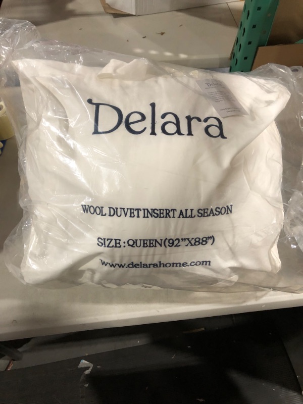 Photo 2 of **USED**Delara Organic Cotton Queen Duvet Insert – White Cotton Comforter – Wool-Filled, with 8 Tabs  (88"X92")