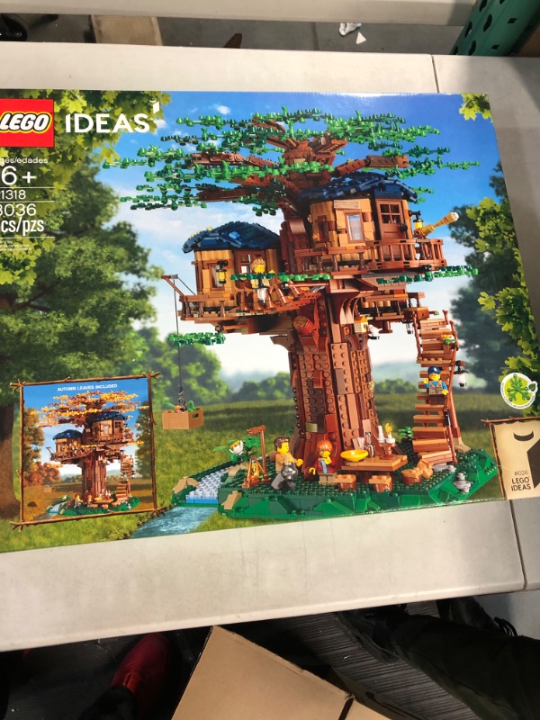 Photo 2 of **NEW** LEGO Ideas Tree House 21318 Building Toy Set 