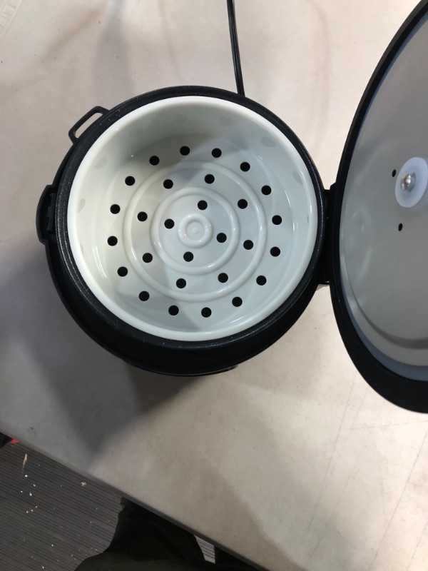 Photo 3 of **USED** Aroma Housewares ARC-914SBD Digital Cool-Touch Rice Grain Cooker and Food Steamer, Stainless, Silver