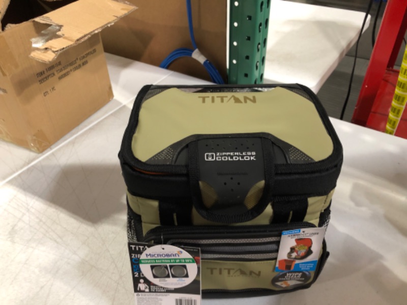 Photo 2 of Arctic Zone Titan Deep Freeze Cooler 