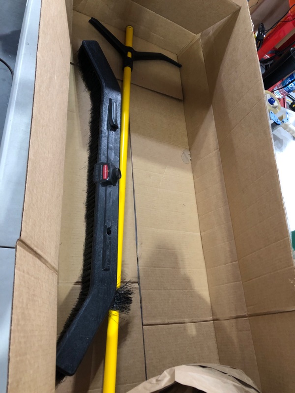 Photo 2 of ** SEE NOTES** Rubbermaid Commercial Products Black (2018728) 36" Pushbroom