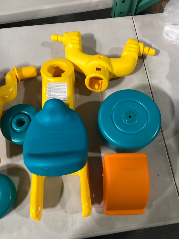 Photo 1 of *USED/DAMAGED** Little Tikes Go and Grow Lil' Rollin' Giraffe 