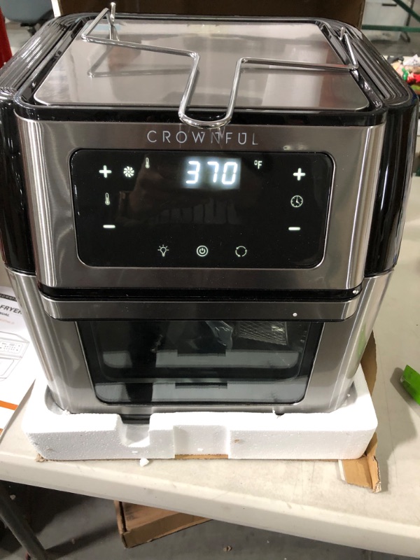 Photo 4 of *BRAND NEW** Crownful 9-in-1 Air Fryer Toaster Oven, Convection Roaster