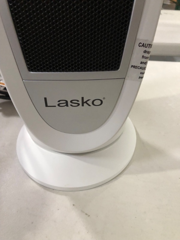 Photo 4 of **USED** Lasko Oscillating Digital Ceramic Tower Heater