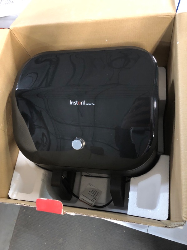 Photo 5 of **USED/SEE NOTES** Instant Vortex Plus 6-Quart Air Fryer Oven, From the Makers of Instant Pot Stainless Steel 6QT ClearCook