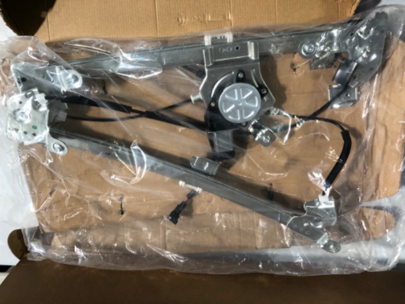 Photo 2 of Front Passenger Side Power Window Regulator with Motor Assembly for Ford F-150 2004-2008 (Standard or Crew Cab) Front Passenger Side(Standard or Crew Cab)