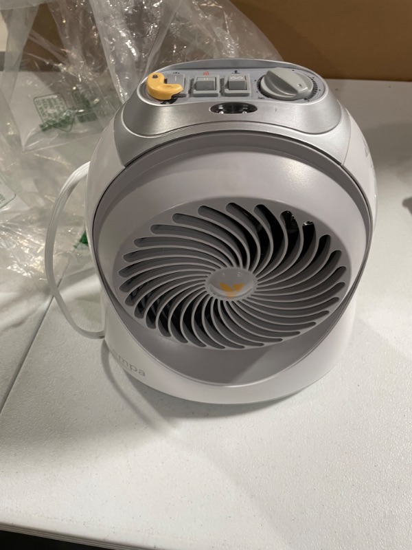 Photo 1 of **NON-FUNCTIONAL** Vornadobaby Tempa Nursery Heater, White