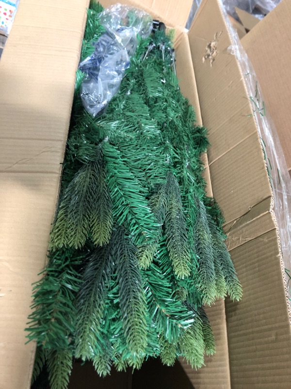 Photo 2 of 6Ft. Artificial Christmas Trees , Xmas Pine Tree, Unlit Hinged Cedar Xmas Tree w/Metal Stand, Artificial Christmas Tree 975 Branch Tips Polyethylene