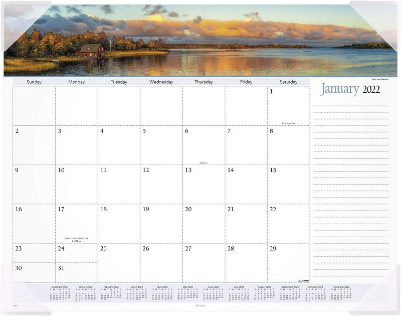 Photo 1 of 2022 Desk Calendar 