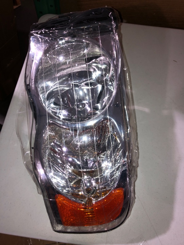 Photo 1 of ADCARLIGHTS 2002-2005 Dodge Ram Headlight Assembly for 2002-2005 Dodge Ram 1500 / 2003-2005 Ram 2500 3500 Clear Lens Chrome Housing 