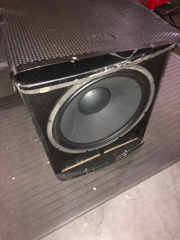 Photo 2 of Gemini Sound ZRX-S18P 18" Inch Woofer Professional DJ PA Systems Active Powered Subwoofers with 1600W Watts Class D Digital Power, 3" Voice Coil, Line/Link in XLR Connectors 