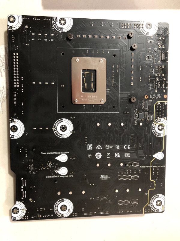 Photo 5 of MSI PRO Z690-A ProSeries Motherboard (ATX, 12th Gen Intel Core, LGA 1700 Socket, DDR5, USB 3.2 Gen 2, PCIe 5, 2.5G LAN, M.2 Slots)