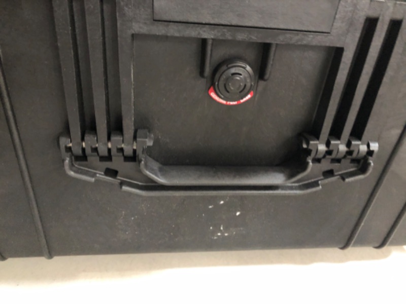 Photo 5 of Pelican 1620 Case With Foam (Black) With Foam Black Frustration-Free Packaging