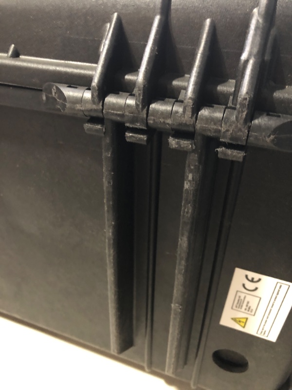 Photo 7 of Pelican 1620 Case With Foam (Black) With Foam Black Frustration-Free Packaging