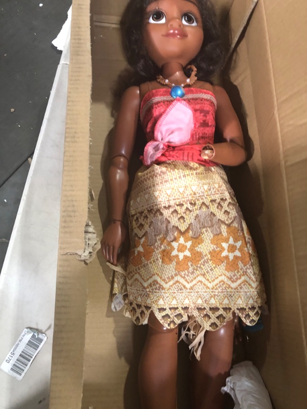 Photo 2 of *DAMAMGED** Jakks Disney Moana Doll 32" Tall Playdate