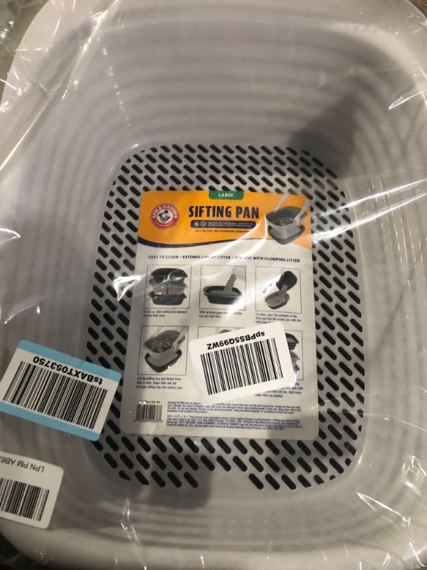 Photo 3 of Arm & Hammer Sifting Litter Pan - L