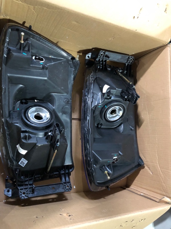 Photo 1 of DWVO Headlight Assembly Compatible with 06-08 Ram 1500 / 06-09 2500 3500 OE - Black/Amber/Clear