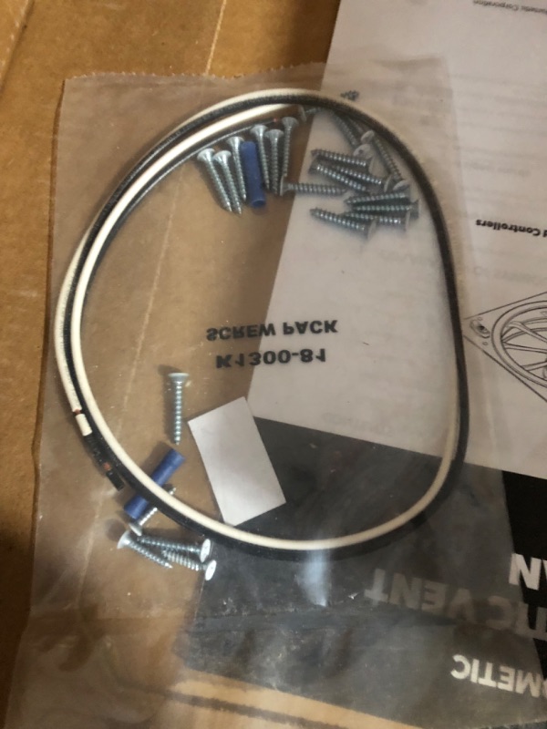 Photo 1 of ***SEE NOTES*** Fan-Tastic Vent 2250 Off White Vent with Reverse Thermostat