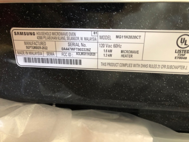 Photo 3 of ***SEE NOTES** SAMSUNG 1.1 Cu Ft Countertop Microwave Oven w/ Grilling Element, Ceramic Enamel Interior, Auto Cook Options, 1000 Watt