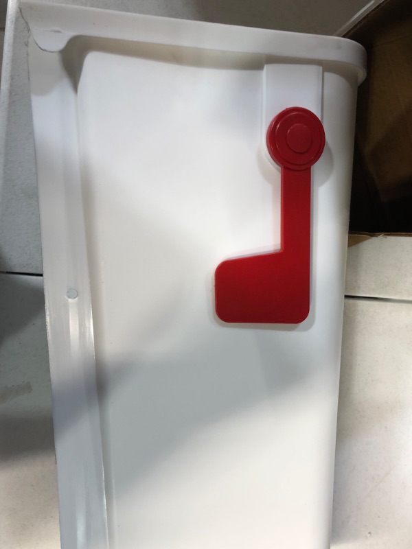 Photo 4 of *BRAND NEW* Gibraltar Mailboxes Parsons Medium Capacity Rust-Proof Plastic White, Post-Mount Mailbox, PL10W0201
