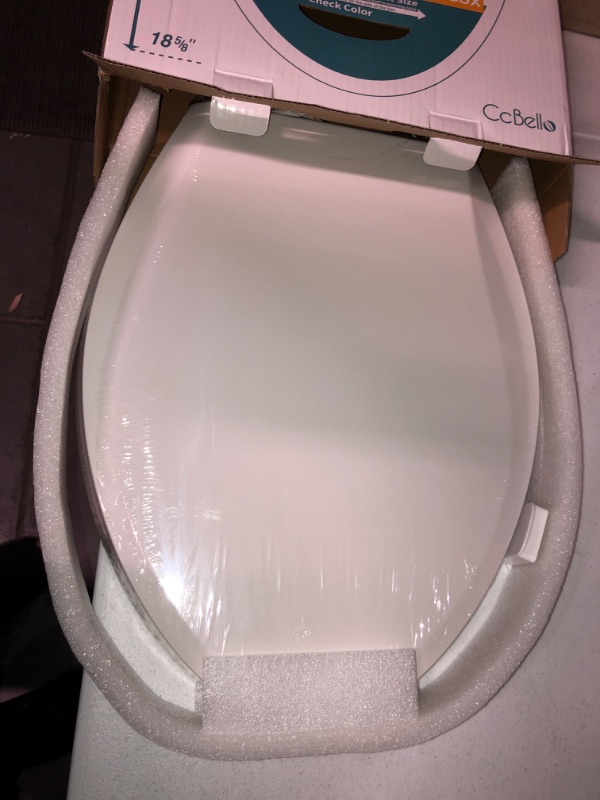 Photo 2 of *BRAND NEW* Elongated Toilet Seat with Toddler Seat Built in, Slow Close, Easy Clean, Never Loosen, Plastic, White