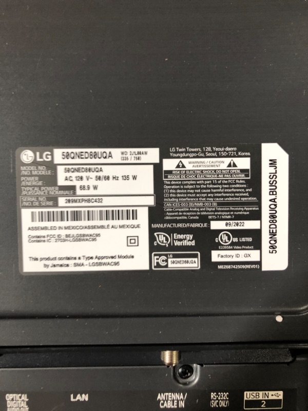 Photo 1 of LG 50-inch Class QNED80 Series 4K Smart TV 6.80 in (L) x 50.20 in (W) x 30.50 in (H)