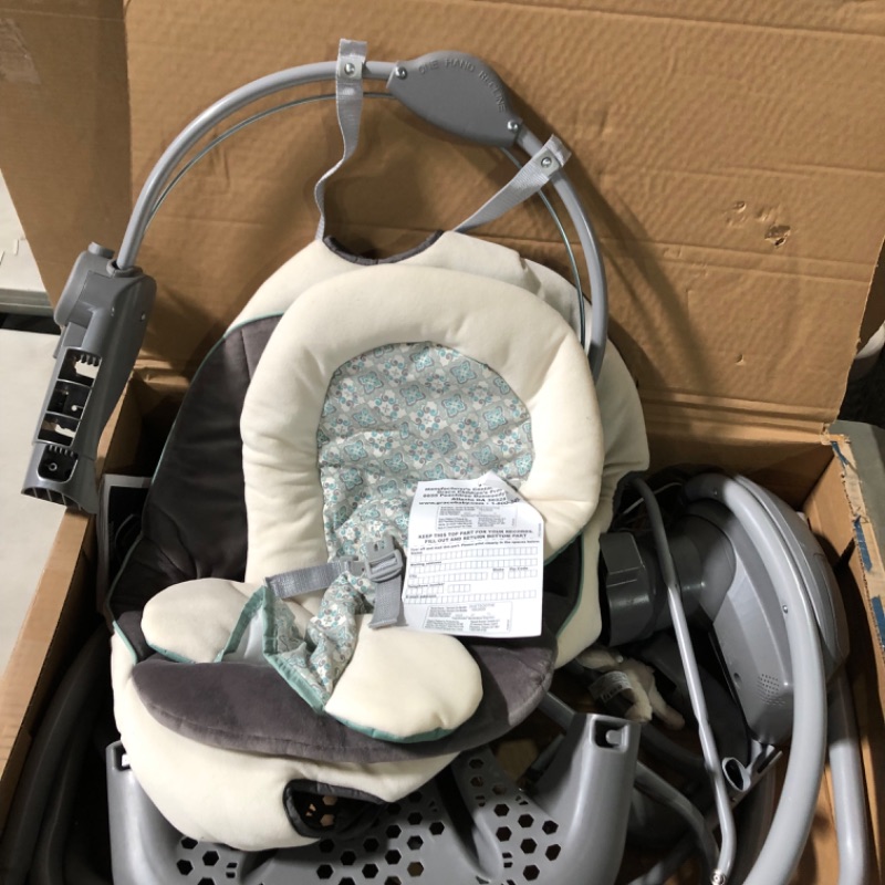 Photo 2 of Graco DuetSoothe Swing and Rocker Light Beige, Light Green