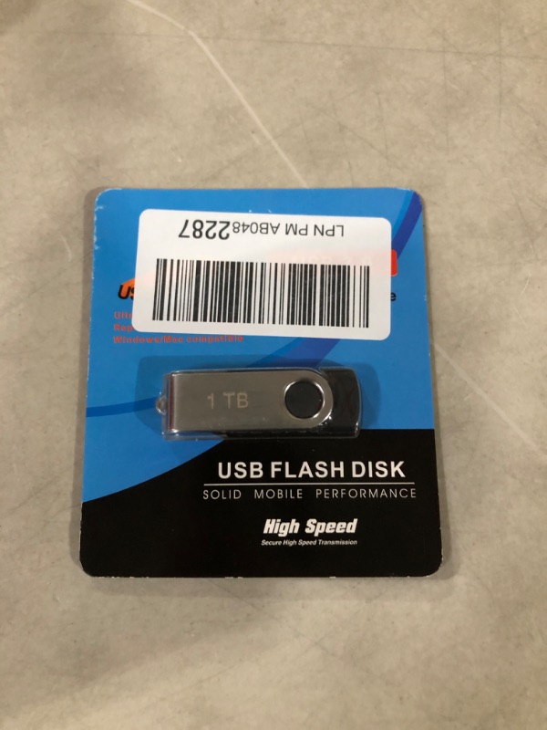 Photo 2 of High Speed USB Flash Drive 1TB