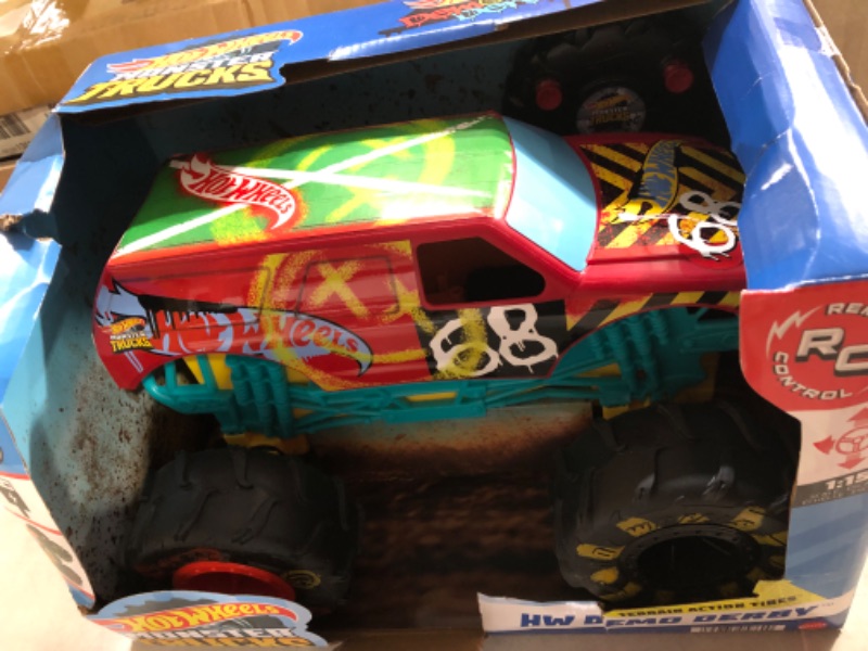 Photo 2 of ?Hot Wheels RC Monster Trucks 1:15 Scale HW Demo Derby