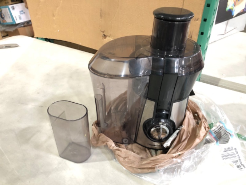 Photo 2 of [USED] Hamilton Beach 67601 Big Mouth Juice Extractor, Black (Discontinued) Standard Packaging