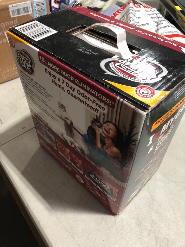 Photo 3 of ARM & HAMMER Clump & Seal Platinum Cat Litter 40 lb