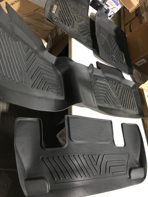 Photo 2 of *CHECK NOTES* YITAMOTOR Floor Mats Compatible with 2020-2023 Ford Explorer 6 Passenger Models ( Not for 7 Passenger )