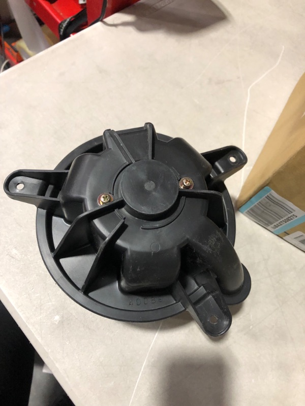 Photo 3 of TYC 700095 Jeep Replacement Blower Assembly