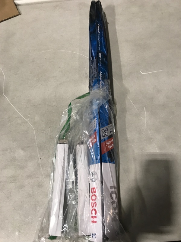 Photo 2 of Bosch ICON Wiper Blades 26A16A (Set of 2)