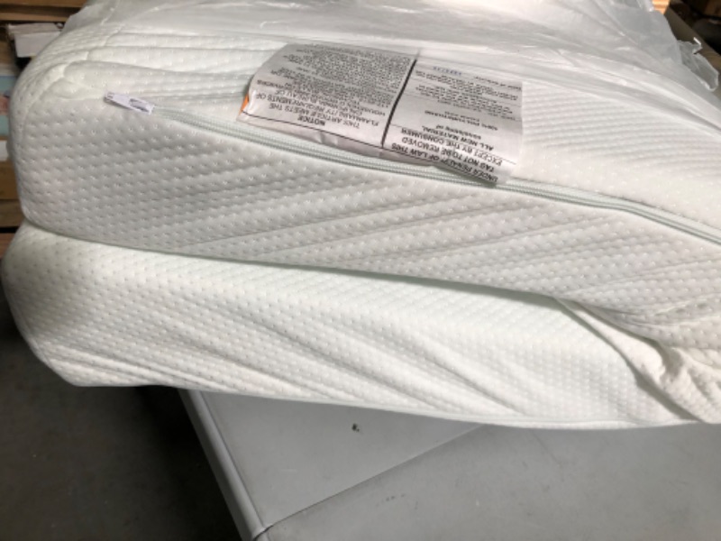 Photo 4 of Graco Premium Foam Crib & Toddler Mattress 