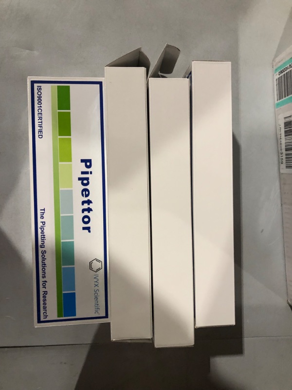 Photo 3 of [USED] IVYX Scientific Complete 4 Micropipettes Kit