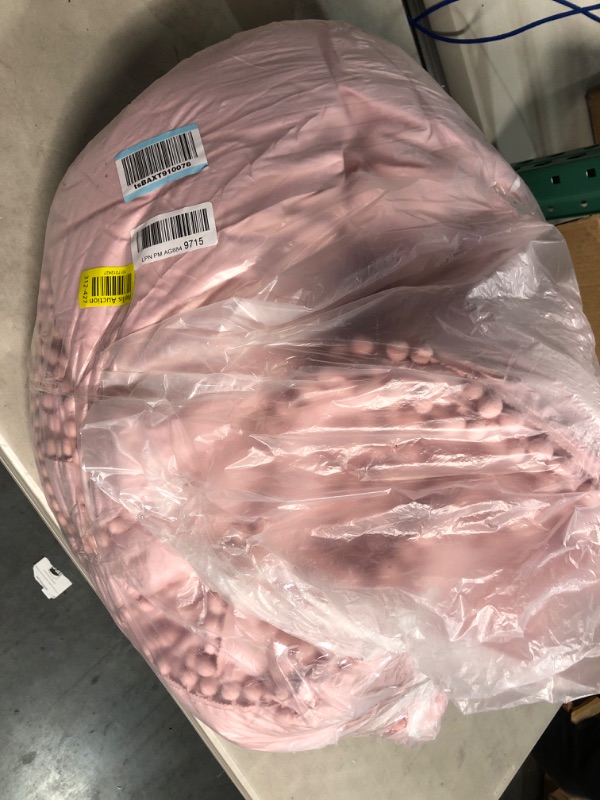 Photo 1 of 2 blanket pair(pink).