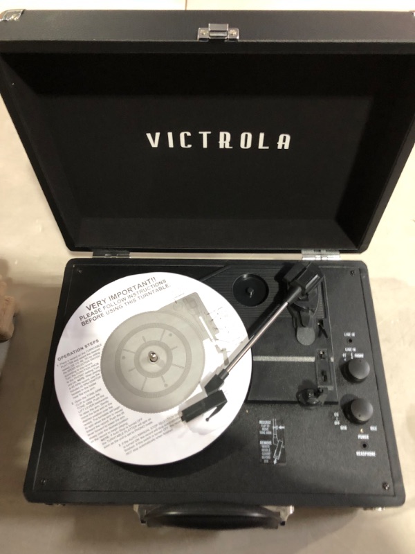 Photo 2 of PARTS ONLY***
Victrola Vintage 3-Speed Bluetooth Portable Suitcase Record Player 