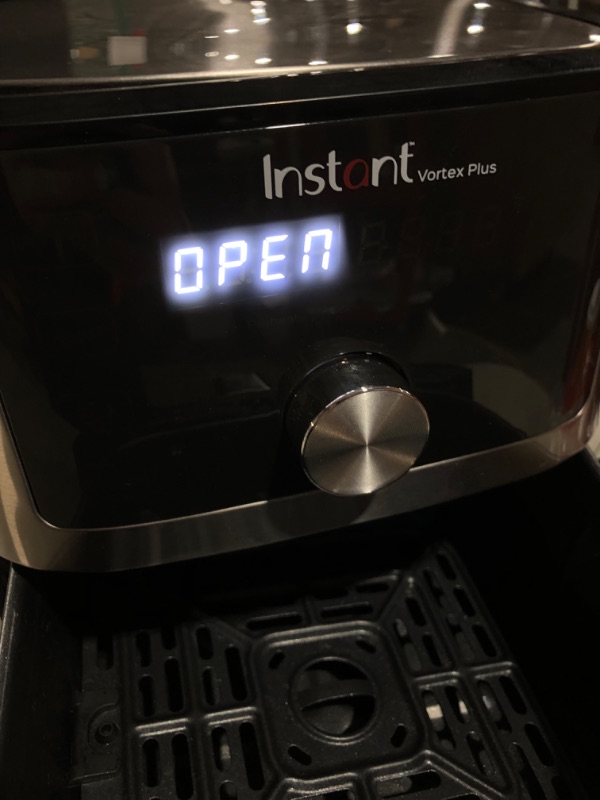 Photo 3 of **SEE NOTES** Instant Vortex Plus 6-in-1, 4QT Air Fryer Oven, From the Makers of Instant Pot