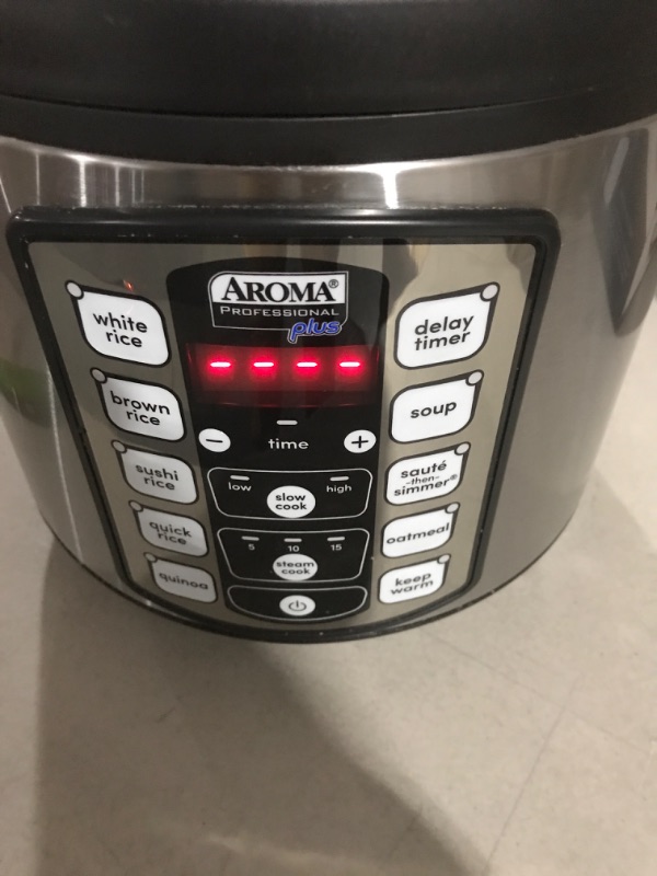 Photo 3 of Aroma Housewares ARC-5000SB Digital Rice, Food Steamer