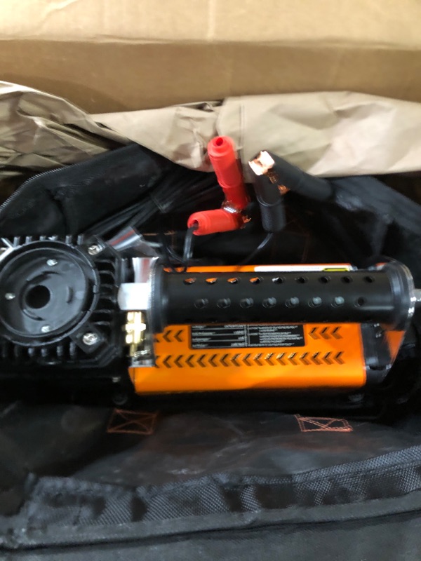 Photo 1 of Gobege Heavy Duty 12 Volt Air Compressor, Truck Tire Inflator, Portable Onboard Air Pump, 150PSI Max / 5.65 CFM Metal Heat Dissipation Offroad Air Compressor for 4x4 Vehicle, Car Orange