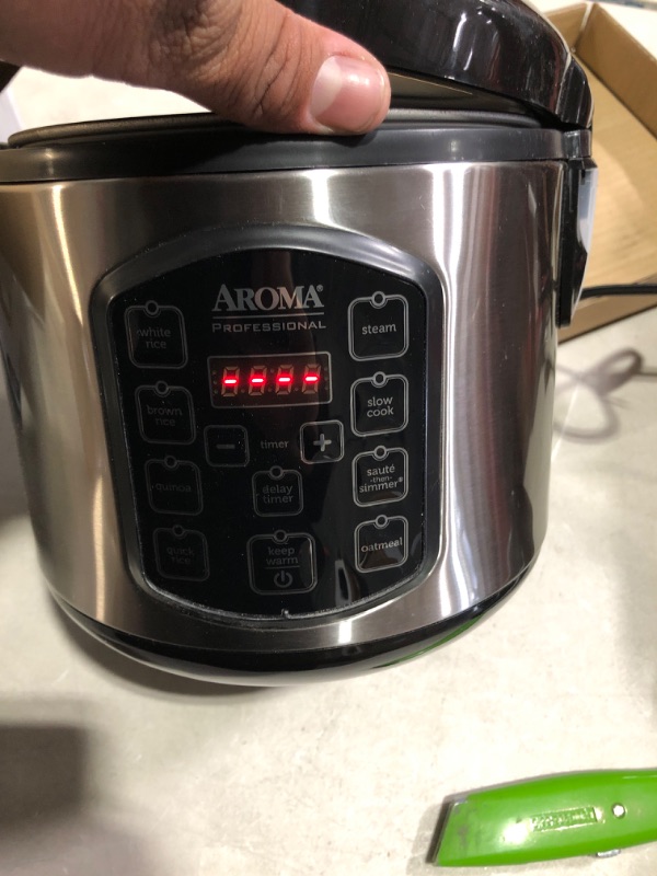 Photo 2 of Aroma Housewares ARC-954SBD Rice Cooker